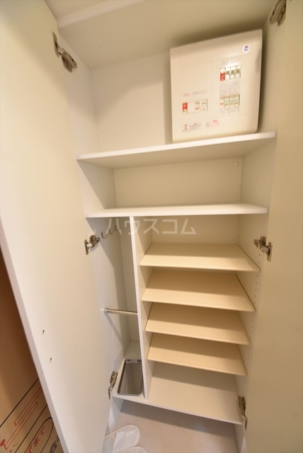 ����19