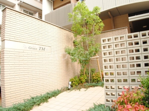 ����13