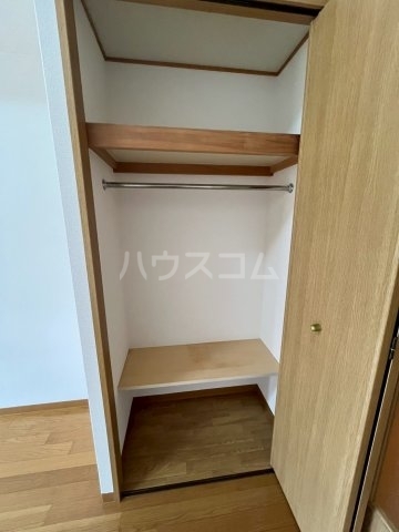 ����6