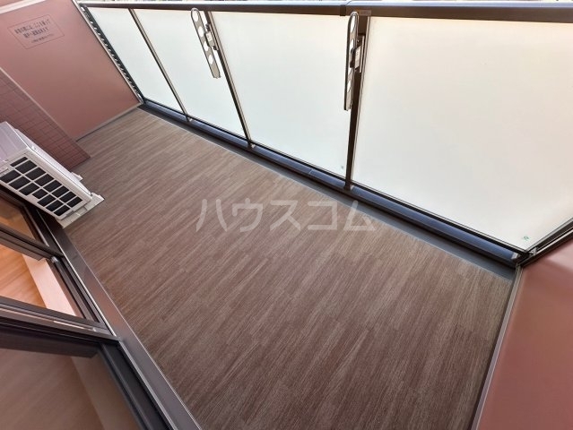 ����8