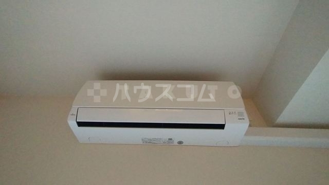 ����11