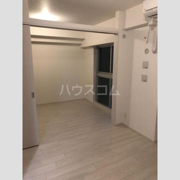 ����1