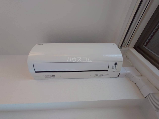 ����20