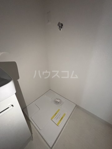 ����14