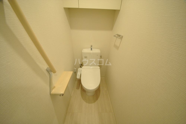 ����14