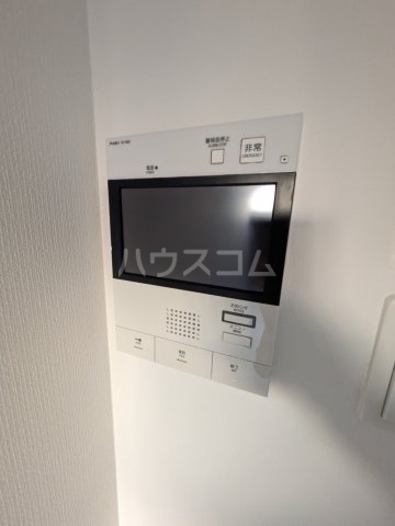 ����10