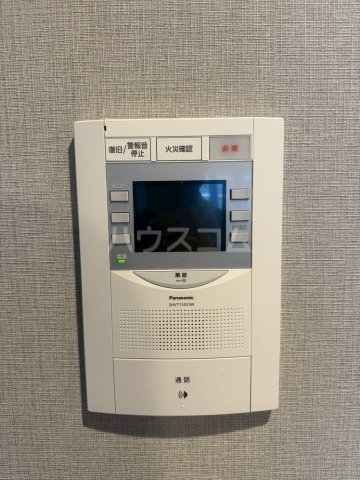 ����11