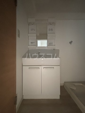 ����5