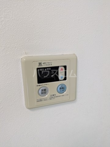 ����8