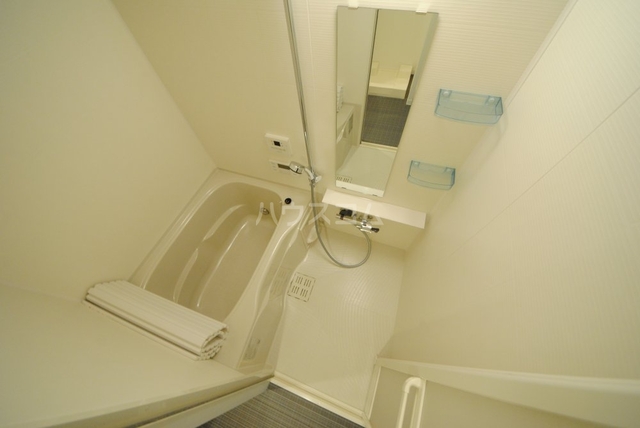 ����19