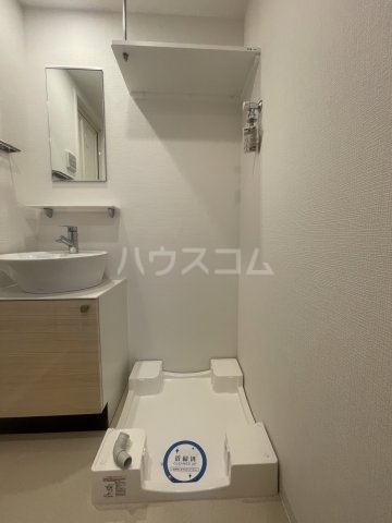 ����7