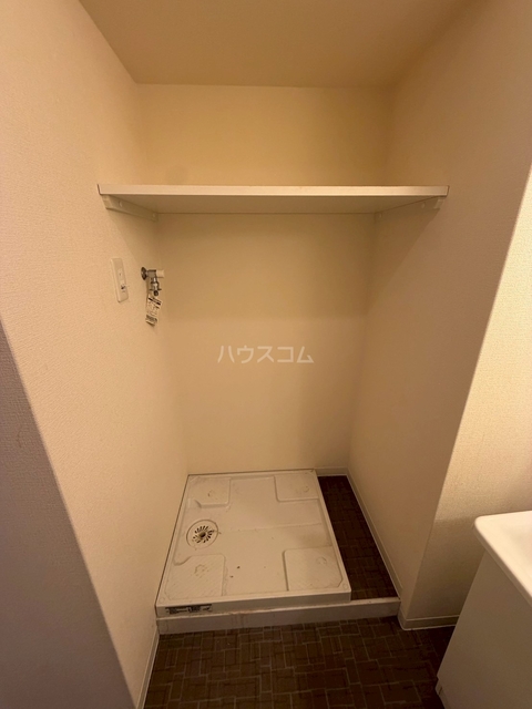 ����22