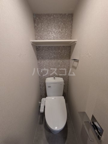 ����4
