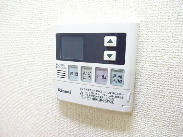 ����11
