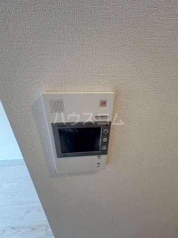 ����11