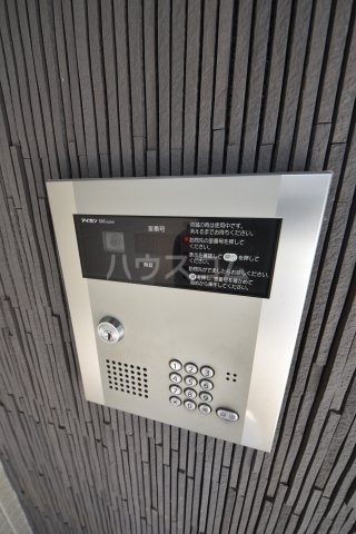 ����20