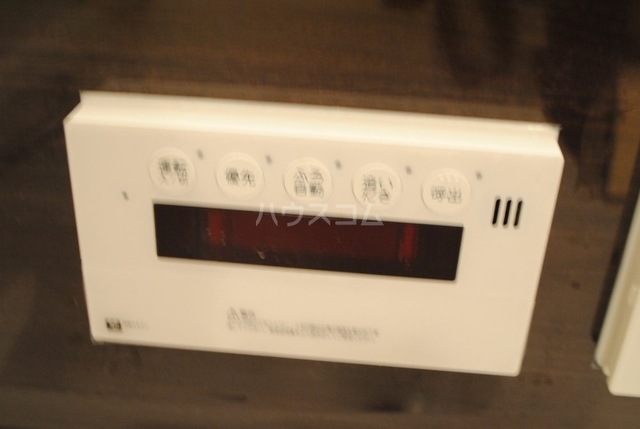 ����13