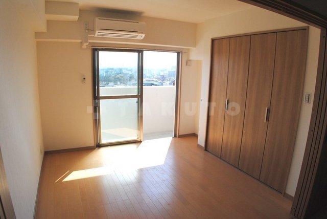 ����14