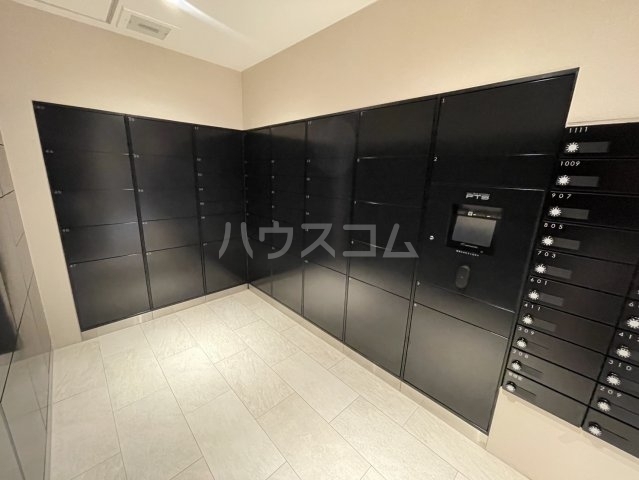 ����27