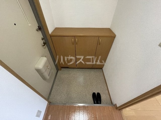 ����10
