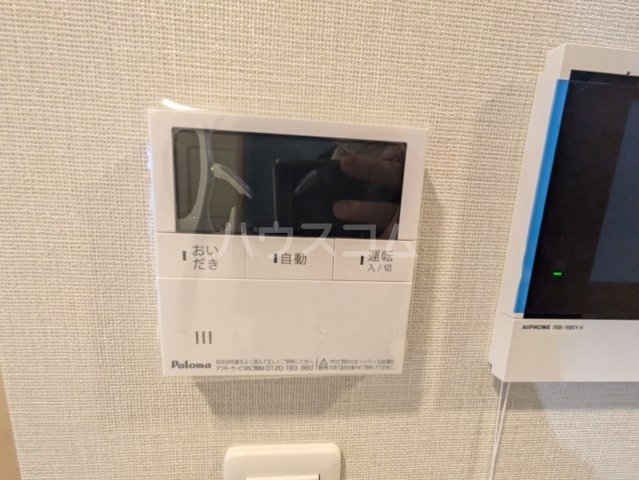 ����13