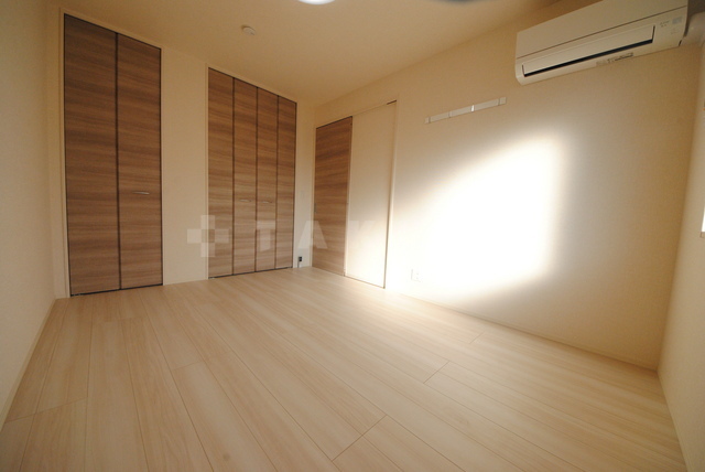 ����1