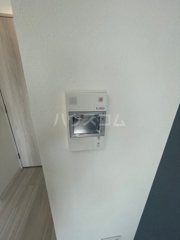 ����10