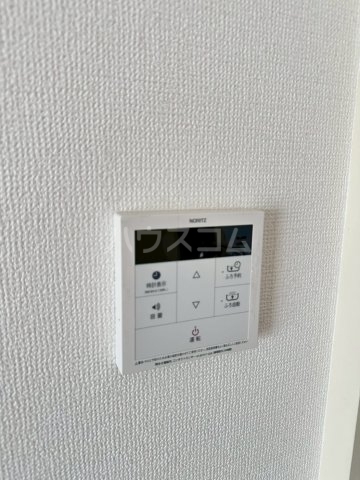 ����13