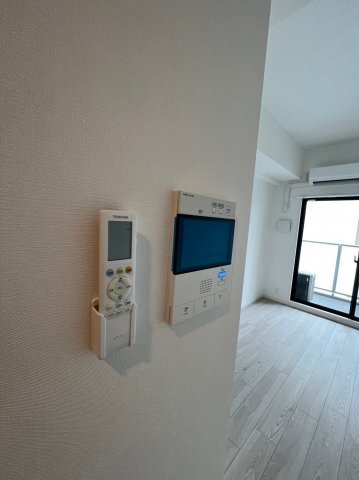 ����14