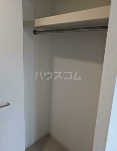 ����6