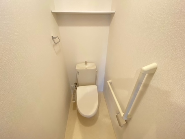 ����11