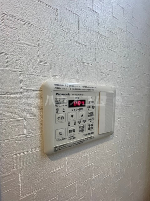 ����13