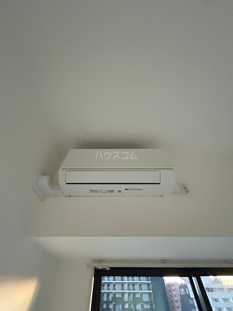 ����11