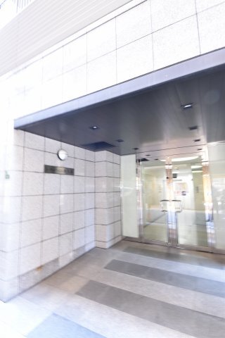 ����8