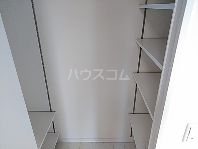 ����1