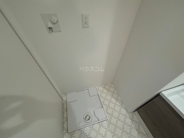 ����19