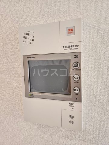 ����13