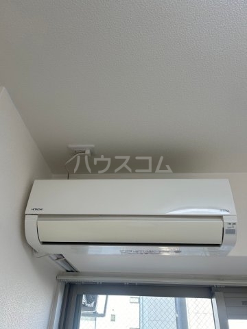 ����10