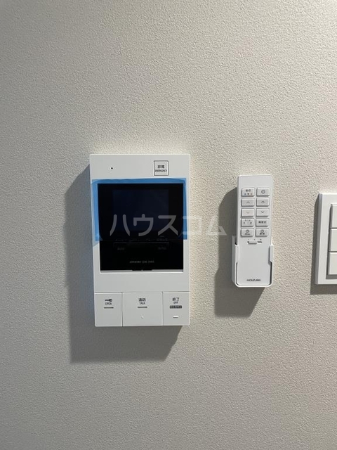 ����10