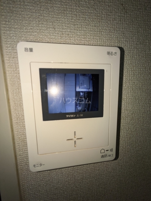 ����10