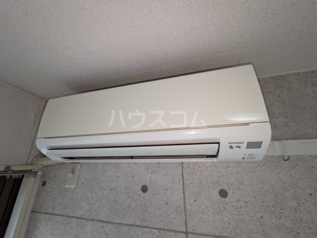 ����7