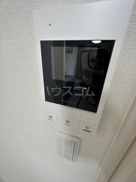 ����7