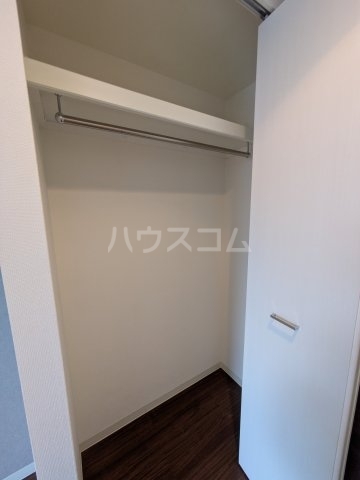 ����6