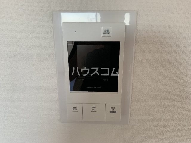 ����10