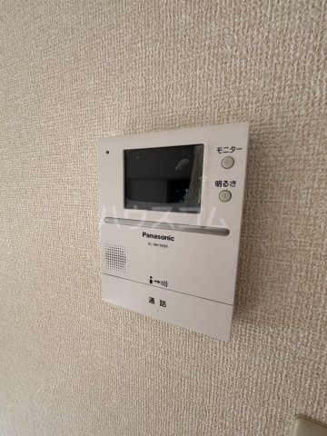 ����11