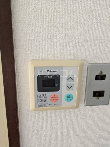����7