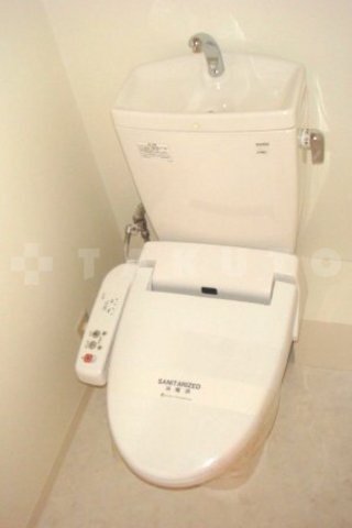 ����5
