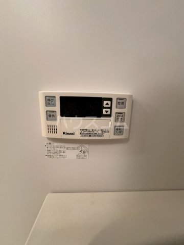 ����11