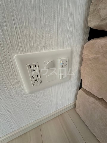 ����14