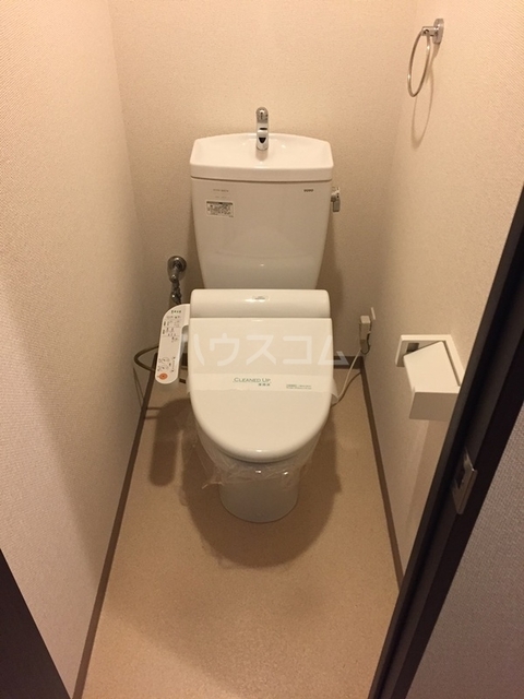 ����4